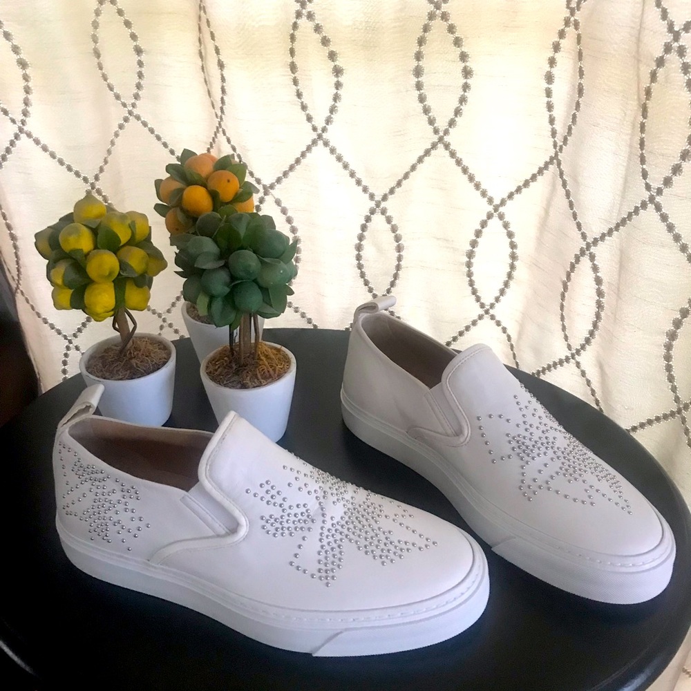 ☀️☀️☀️☀️NEW, Chloe white leather slip-on shoes☀️